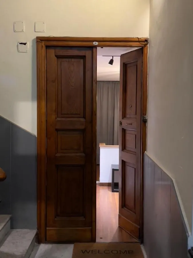 L' Altobasso Apt - Atypical Neapolitan House 아파트